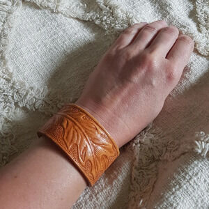Lue Handmade Leather Cuff  brown western boho tooled leather 8.5” Bracelet